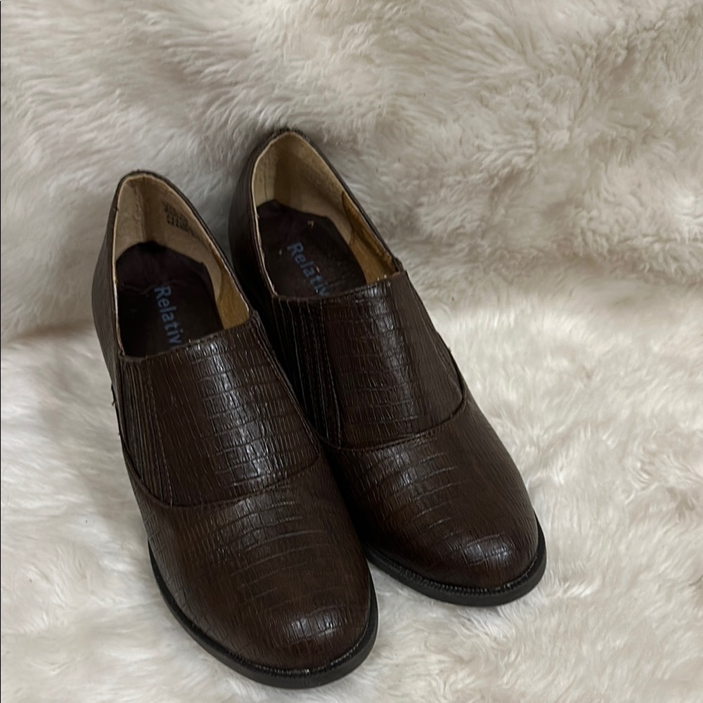 Relativity Regabi heels. Size 7